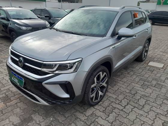VOLKSWAGEN TAOS 1.4 250 TSI TOTAL FLEX HIGHLINE AUTOMÁTICO VOLKSWAGEN TAOS 1.4 250 TSI TOTAL FLEX HIGHLINE AUTOMÁTICO